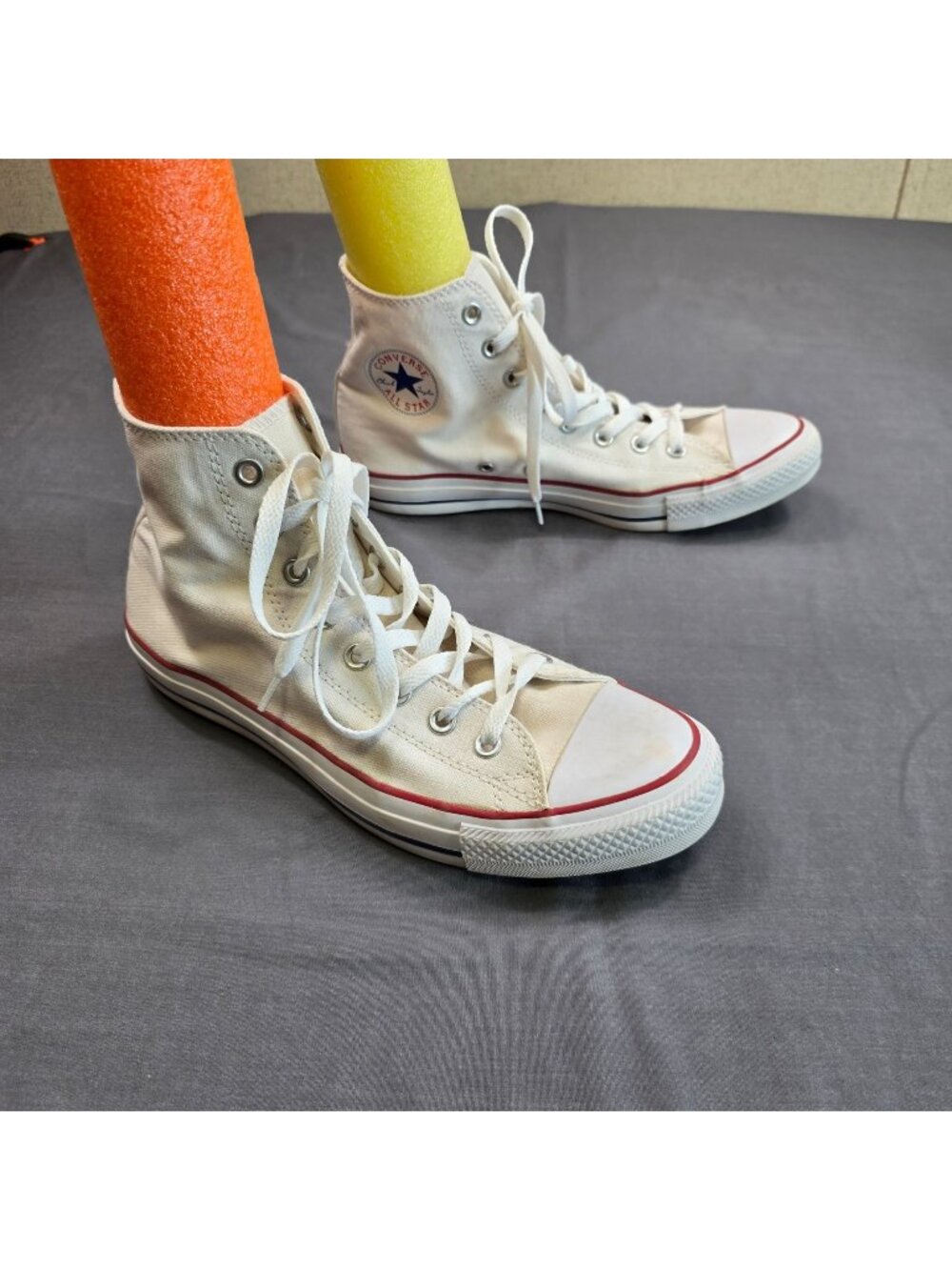 Converse Chuck Taylor Womens Size 11 Classic High Top Sneakers White Canvas